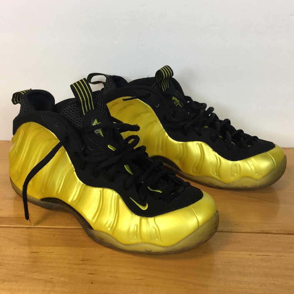 Nike Day Glow Yellow Foamposite 1🔥 RARE Size 9.5